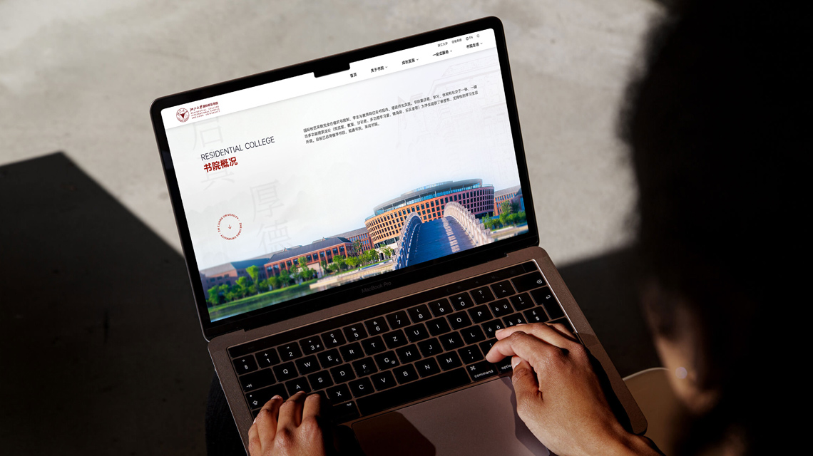 �γ���ҵ����վ������˾��Ӧ����ôѡ��